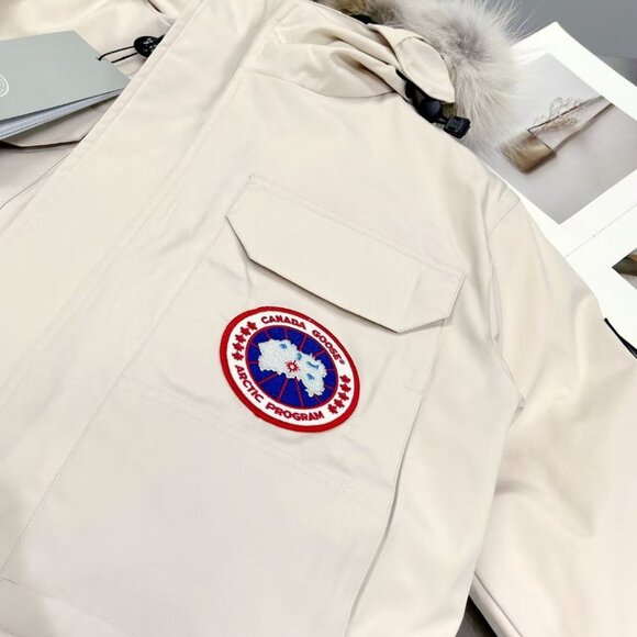 Canada Goose Expedition Parka - Picture 8 of 9